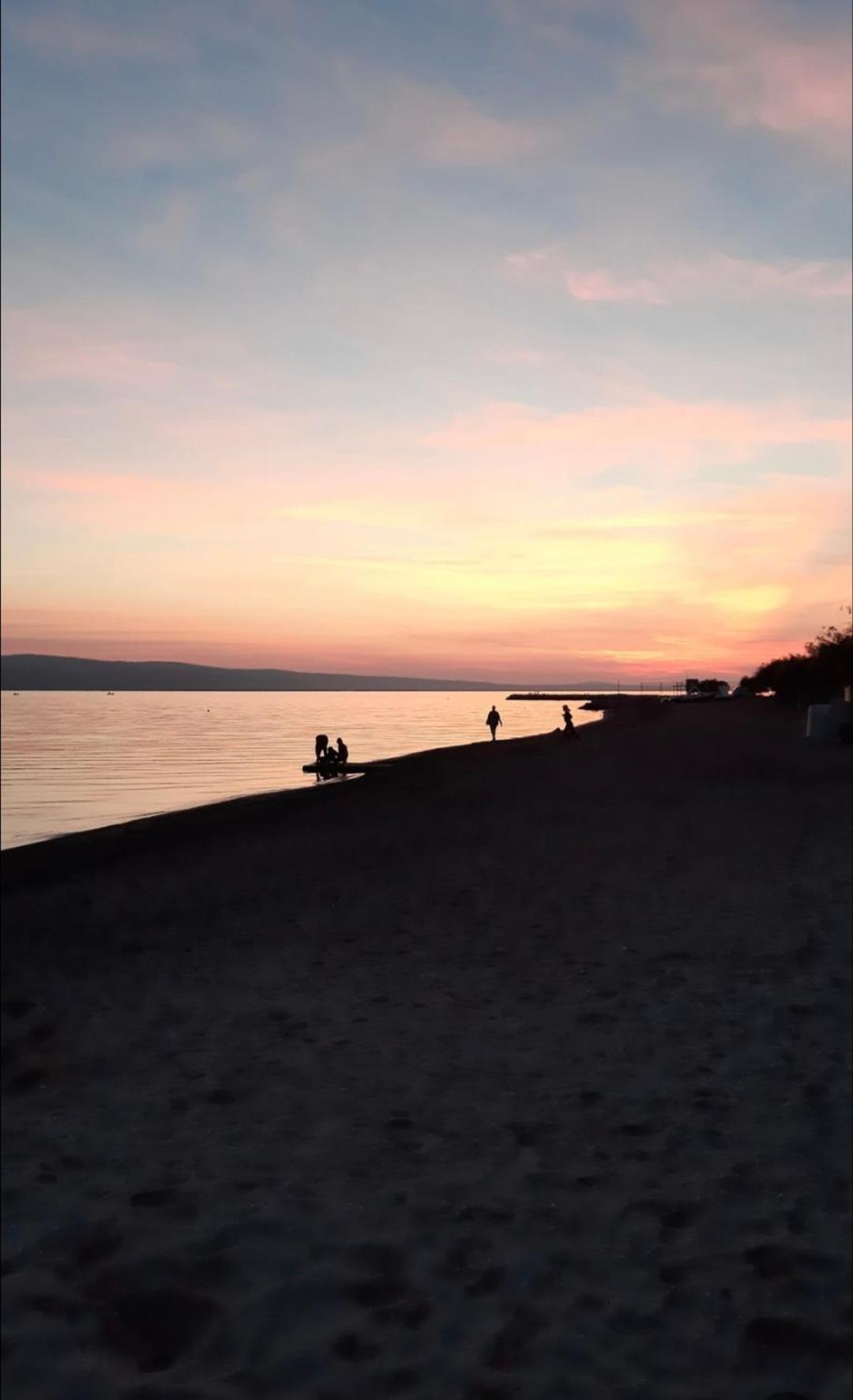 Apartmani Branko Vojnovic Omiš Exteriör bild