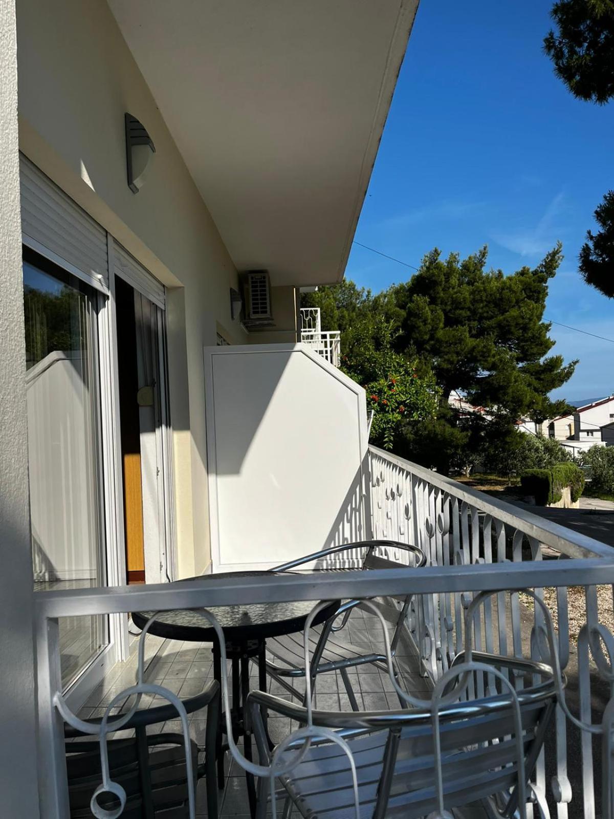 Apartmani Branko Vojnovic Omiš Rum bild