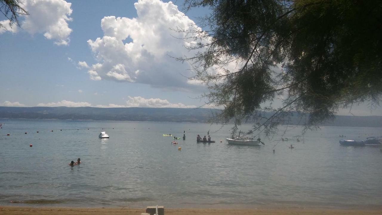 Apartmani Branko Vojnovic Omiš Exteriör bild